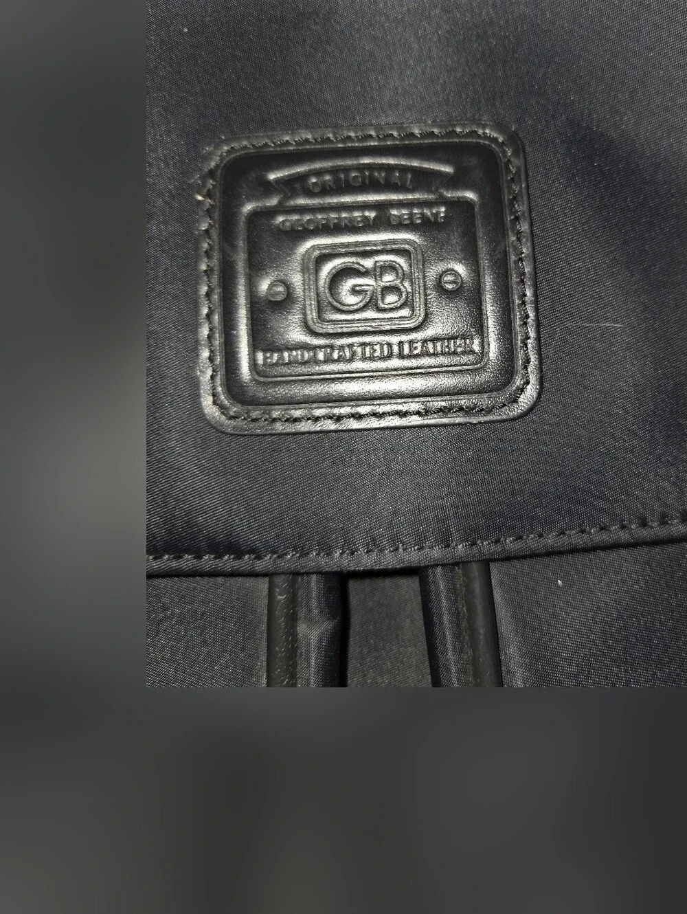 Geoffrey Beene Black Leather Messenger Briefcase Laptop Bag